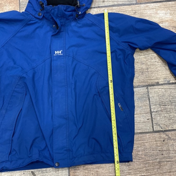 Vintage Helly Hansen Women’s Blue Helly Tech Waterproof Hooded Jacket - Picture 14 of 15